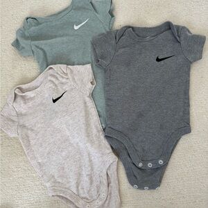 Nike Baby Short Sleeve 3-Pack One-Piece Bodysuits - Gray, Green, Cream